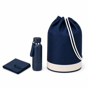 Sportliches Reiseset: Yatch IT1639 + Noeka MO2716 + Atoll MO2760